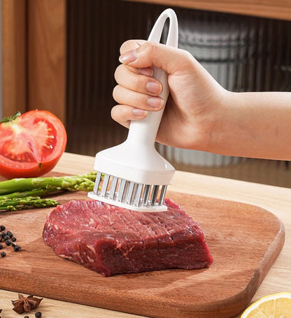 🎁🔪 PROMO FLASH 50% ! Attendrisseur à Viande Aiguilles Inox – 20 Lames, Rétractables, Qualité Alimentaire, Pour Steak, Poulet, BBQ, Cuisine & Plein Air 🥩