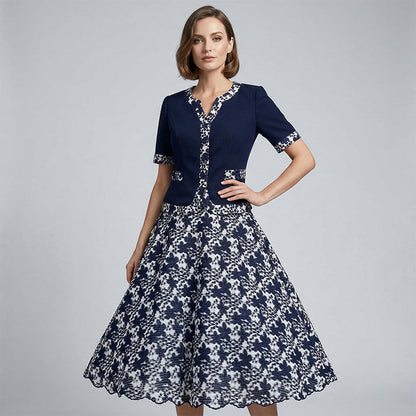 Elegante vestido de corte A con estampado floral