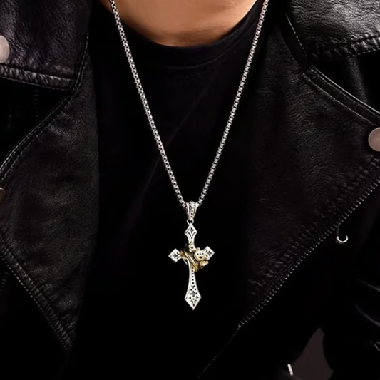 👑 PROMO FLASH 50% ! ✨ Pendentif Croix & Couronne en Titane – Bijou Porte-Bonheur, Style Vintage & Hypoallergénique ✝️