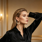 📢⏰ PROMO FLASH 50% ! Boucles d'oreilles Créoles Croissant Plaqué Or – Détails en Filigrane, Fleurs en Émail Rose & Bleu, Crochet Sécurisé, Style Bohème Chic ✨
