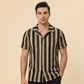 👔 PROMO LIMITÉE -50% ! ✨ Chemise Homme Rayures Verticales – Col Cubain Rétro, Tissu Ondulé Respirant, Coupe Ergonomique Estivale · Marron Clair & Noir/Blanc · S–3XL