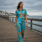 🔥✨ PROMO FLASH -50% ! Ensemble Top Manches Courtes & Pantalon Femme – Imprimé Tendance, Poches Latérales, Tissu Polyester Doux, Bleu Paon, Tailles S-2XL, Idéal Quotidien & Voyage