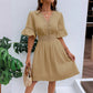 👗 PROMO LIMITÉE -50% ! ✨ Robe Chic à Col V avec Découpes en Dentelle – Jupe Plissée, Manches Volants, Tissu Respirant, 5 Coloris, Tailles S-XL 🌸