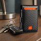 📢💳 PROMO FLASH 50% ! Portefeuille Minimaliste Homme avec Blocage RFID – Cuir Carbone, 11 Emplacements, Clip Acier Inox, Ultra-Slim, Idéal Voyage & Quotidien ✨