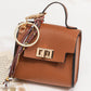 👛 50% DE RÉDUCTION ! 🔑 Mini Porte-Monnaie avec Porte-Clés – Cuir PU Texturé, Boucle Dorée & Ruban Décoratif – Chic, Compact et Pratique pour le Quotidien ✨💖