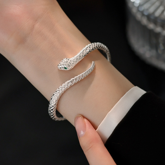 🐍 50% DE RÉDUCTION ! 💍 Bracelet Manchette Vintage Serpent – Matériau Mixte – Texture Écailles & Yeux Vert – Ouvert & Réglable for Look Audacieux