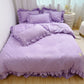 🛏️ -50% ! 🌸 Parure de Lit 4 Pièces Unie avec Bordures Volantées – Microfibre Premium – 9 Coloris – Tailles S/SD/D – Housse + Draps + Taies d’Oreiller 🎀