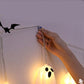 🎃 -50% ! 👻 Guirlande Lumineuse Fantômes Halloween – Polyester – 2,75 m – 10 Fantômes Lumineux – 8 Modes d’Éclairage – Télécommande – IP44 – Blanc Chaud 🕸️