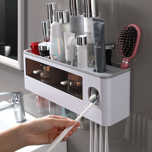 This is a duplicate of the previous product (Toothbrush Holder Toiletry Organizer), just translated into French. I'll generate the promotional materials in French as requested.✨
